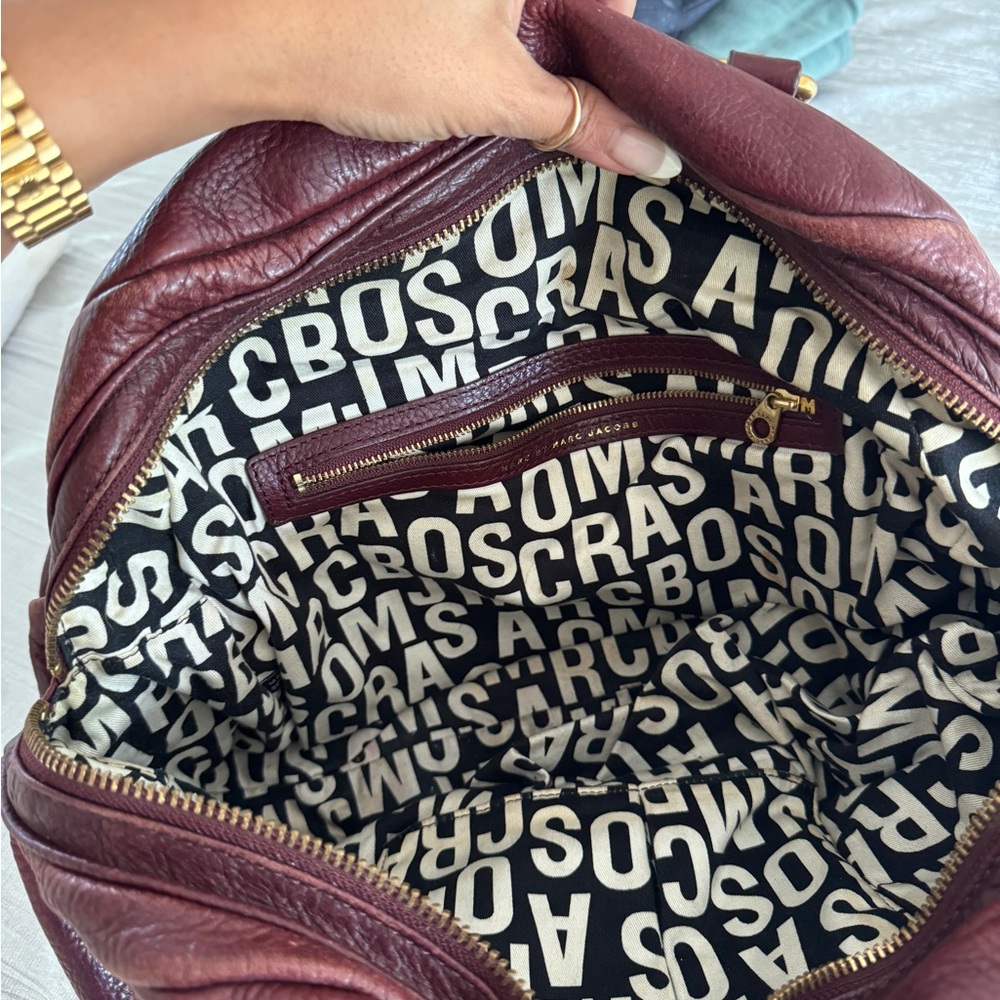 Marc Jacob’s burgundy bag - Picture 3 of 4